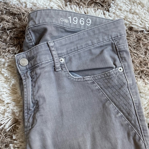 ✨Gap Always Skinny Gray Jeans - Size 32 - Picture 3 of 9